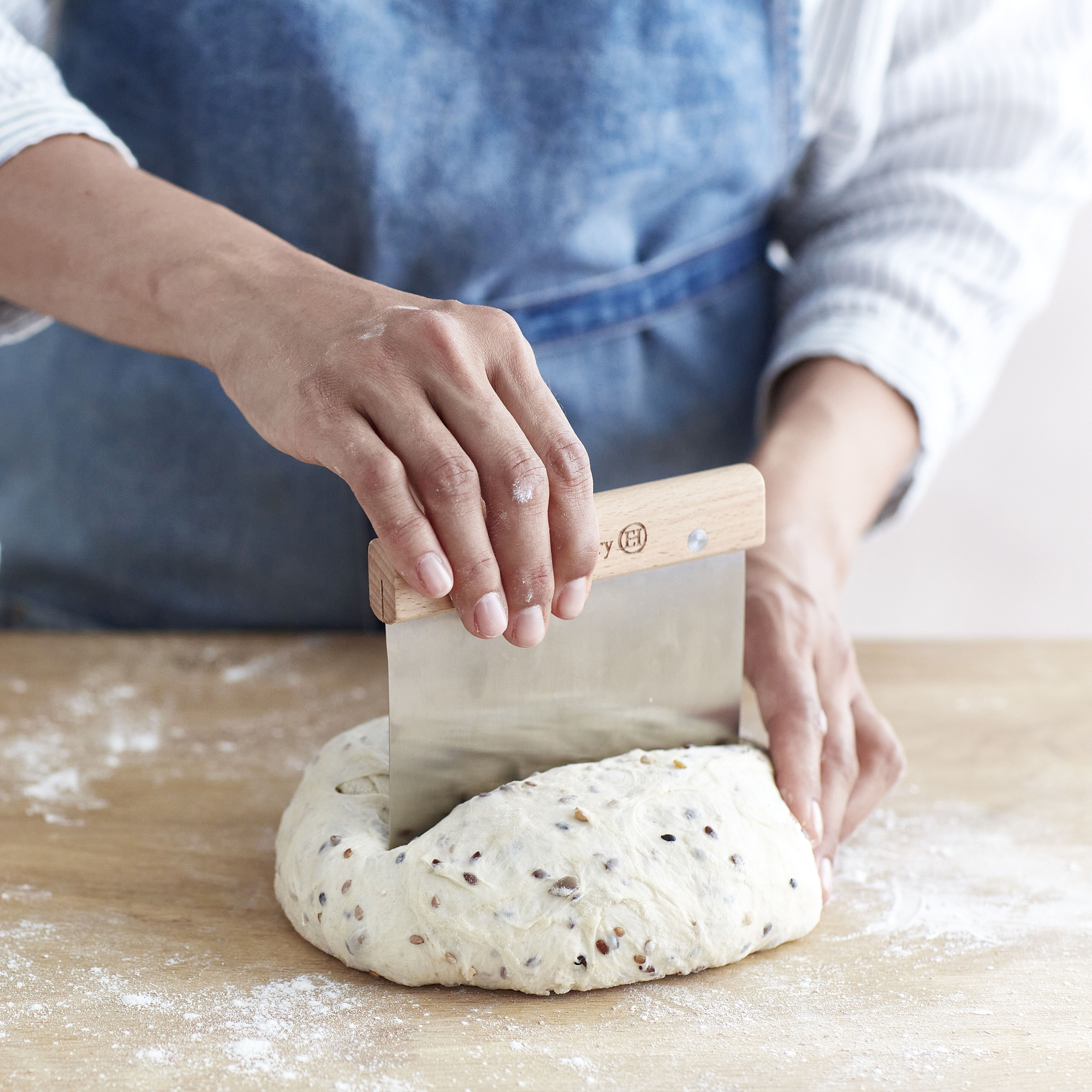 Bench Knife / Dough Scraper